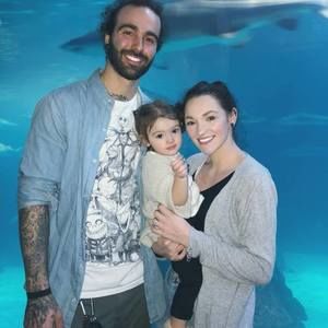 Meet your Posher, Casey